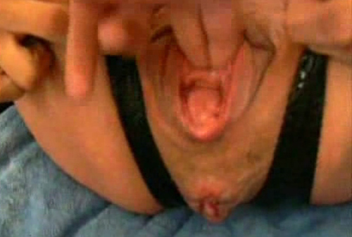 Peehole Fist - Peehole, Fist, Anal, Dildo, Squirt | Kinky Porno BDSM Fetish Video |  kinkyporno.biz
